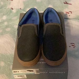 London Fog Balham Boys Slip On Shoes